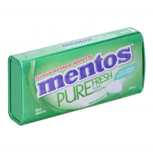 Chicle de menta verde de 35 g proporciona un sabor a menta fresco y duradero para un aliento fresco y refrescante en cualquier momento y lugar. - Product Image 1