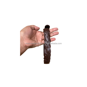 Collar de perro de cuero trenzado moderno de alta calidad con patrón sólido - Product Image 4