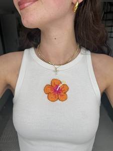 Top sin Mangas con Bordado Hecho a Mano y Adornos de Cuentas para Mujer, Diseñado con Detallado Trabajo de Cuentas para un Look Elegante - Product Image 4
