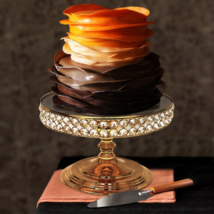 Elegant Silver Cake Stand Featuring Sparkling Crystal <b>Bead</b> Rim And Mirrored <b>Top</b> Surface For Gorgeous Dessert For Home Decoration - Product Image 6