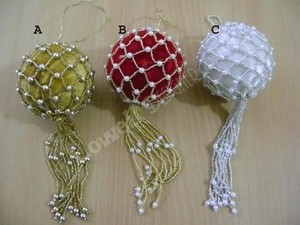 Nouvelles Boules de Noël Perlées pour Fêtes en Intérieur, Décorations Colorées à Suspendre pour Arbre de Noël avec Motifs Brodés - Product Image 3