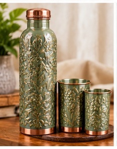 Botella de Agua de Cobre Martillado a Mano con Tapa y 2 Tazas, Juego de Bebederos Metálicos Portátiles Vintage - Product Image 3