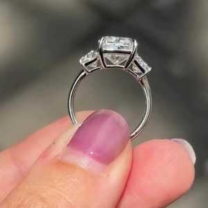 Bague de fiançailles en or massif 14K 18K avec diamant taille coussin IGI F VS cultivé en laboratoire, alliance de mariage, bijoux fins sur mesure, fournisseur en gros - Product Image 5
