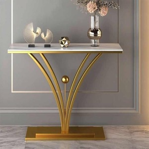 Table basse ronde en métal à trois pieds avec design décoratif industriel, meubles de salon modernes, style contemporain - Product Image 5