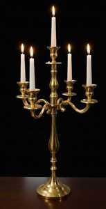 Décoration de mariage, porte-bougie de luxe, accessoires de table, vente chaude, candélabre, support de bougie en métal moulé à la main pour chandelier - Product Image 3