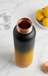 Bouteille d'eau en cuivre pur sans joint de qualité supérieure avec finition ombrée et vaisselle de santé ayurvédique écologique - Product Image 4