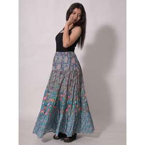 Jupe longue bohème en coton imprimé à motifs, jupe longue indienne faite à la main, tenue ethnique florale pour femmes, idéale pour les festivals - Product Image 3