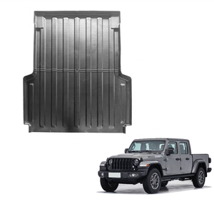 Tapis de coffre 5D sur mesure en TPE pour Jeep Gladiator 2022+ Noir - Product Image 1