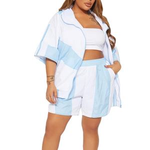 Nouvel ensemble deux pièces tendance pour femme : veste coupe-vent zippée à capuche et short assorti 2026 - Product Image 2