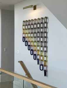 Grande sculpture murale en acrylique à maillons de chaîne, couleur dégradée, en résine transparente, pour décoration intérieure de hall d'hôtel - Product Image 6