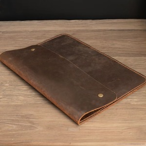 Factory Wholesale Custom Logo Modern Vintage Business Sling Genuine Leather <b>Laptop</b> <b>Sleeve</b> for Men with Protective Design LS-0297 - Product Image 6