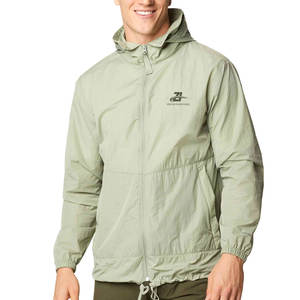 Chaqueta cortavientos de invierno para hombre, estilo moderno, precio económico, con tela ligera y corte relajado. - Product Image 1