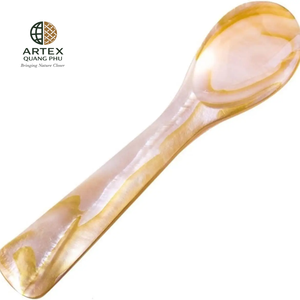 Cuchara de Nácar Natural Blanca Hecha a Mano para Caviar, Madreperla Ecológica Premium ARTEX QUANG PHU - Product Image 3