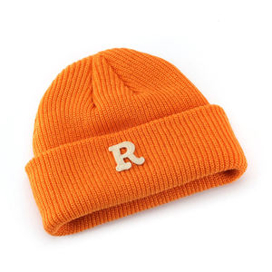 Gorro de Punto Acanalado Amarillo 100% Algodón con Logotipo R Bordado, Gorro de Invierno Unisex de Estilo Casual - Product Image 5