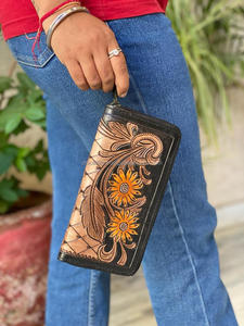 กระเป๋าคลัทช์งานแกะสลักด้วยมือเคสโทรศัพท์กระเป๋าสตางค์สีเหลืองลายดอกไม้ดวงอาทิตย์มีสไตล์สำหรับผู้หญิงกระเป๋าสตางค์หนังแบบตะวันตกอเนกประสงค์ - Product Image 3