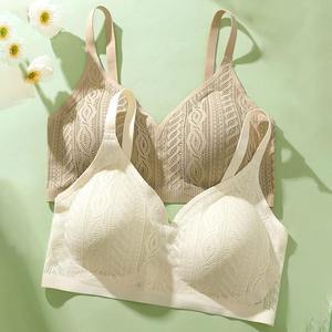 Soutien-gorge sculptant sans fil personnalisé avec bretelles réglables pour femmes grandes tailles, soutien-gorge amincissant à impression numérique pour adultes - Product Image 3