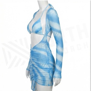 Ensemble tankini bleu tie-dye avec jupe froncée et design ajouré pour femme - Product Image 3