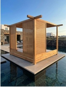 Cama de Día Moderna para Exteriores de Madera de Teca Sólida con Paneles de Privacidad Tejidos, Muebles de Lujo para Piscina y Resort, Indonesia - Product Image 2
