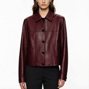 Chaqueta de Mujer de Cuero Genuino Negro, Cuello Camisero, Manga Larga, Patrón de Cocodrilo Repujado, Estilo Otoñal - Product Image 5