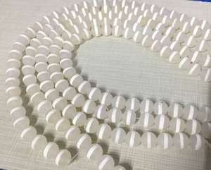 Cuentas de ágata facetada de hilo completo, cuentas de piedra natural para pulseras, accesorios para hacer joyas DIY - Product Image 1