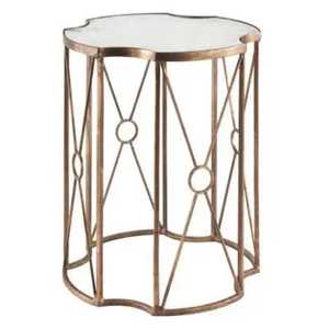 Mesa Auxiliar de Metal Dorado con Base de Bambú, Mesa Redonda con Tapa de Cristal, Mesa de Estilo Moderno y Lujoso para Dormitorio o Sala de Estar - Product Image 1