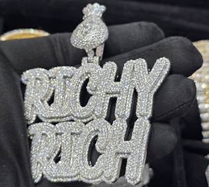 Colgante de Moissanita VVS de Alta Gama Personalizado y Moderno, Certificado, Plata S925, Oro 9k 10k 14k 18k, con Letras y Dijes Estilo Hiphop - Product Image 5