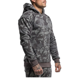 Sudadera con Capucha de Camuflaje para Hombre, Manga Larga, Corte Regular, Informal, para Otoño, con Bolsillos Laterales, Cierre con Cordón, Logotipo - Product Image 3