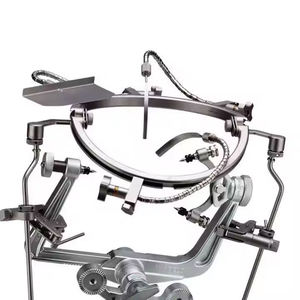 Pinza Retractora de Cabeza Halo Leyla Mayfield de Acero Inoxidable Alemán de Alta Calidad, Kit de Herramientas de Neurocirugía para Retención de Círculos Cranianos - Product Image 4