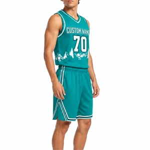 Ensemble d'uniformes de basketball personnalisés pour hommes – Conception sur mesure pour équipe – Qualité supérieure – Séchage rapide – Coupe athlétique – Tissu léger pour le jeu - Product Image 3