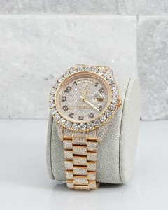 Reloj de Lujo para Hombre, de Acero Inoxidable con Oro Amarillo y Diamantes, 41 mm, Analógico, para Movimiento Automático ETA, Cierre Plegable de Seguridad de 20 mm - Product Image 1