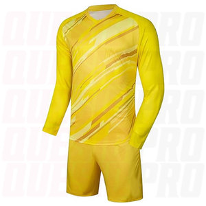 Professional Soccer Goalkeeper Jersey Pro Set Uniform Padded Goalkeeper Shirt Shorts <b>Socks</b> Mens Adults Kids Goalie Jersey - Product Image 3