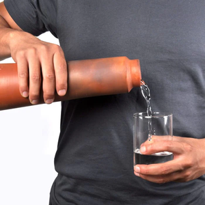 Ensemble de 4 - Bouteilles en terre cuite faites à la main - 800 ml avec couvercle en bois et bouchon en liège - Product Image 4