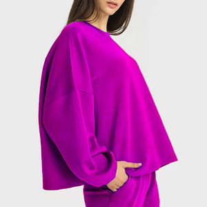 Ropa Deportiva Moderna para Mujer, Ajustable y Elástica, de Poliéster, Corte Ajustado y Holgado, para Actividades al Aire Libre y Uso Casual - Product Image 4