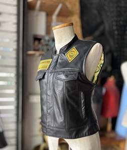 เสื้อกั๊กหนังสำหรับนักขี่มอเตอร์ไซค์แบบสั่งทำพิเศษพร้อมตะเข็บเย็บสีเหลืองตัดกัน - Product Image 3