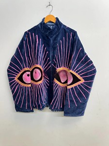 Veste en velours bleu éclatant, faite à la main, avec broderie abstraite en forme d'œil et accents rayonnants roses, vêtement d'hiver tendance - Product Image 6