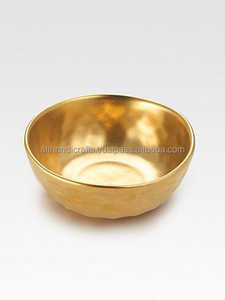 Frutero Metálico Vintage con Borde Festoneado, Acabado Pulido Hecho a Mano, para Aperitivos en Fiestas, Salones Urbanos y Bares de Tapas - Product Image 6