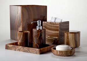 Ensemble d'accessoires de salle de bain de luxe 6 pièces en résine premium : distributeur de savon, porte-brosse à dents, gobelet et plateau - Product Image 2