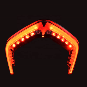 Feu arrière LED de moto Panigale Streetfighter V4 V4S V2 SP2 E-Mark avec clignotants intégrés et feux de freinage fumés - Product Image 4