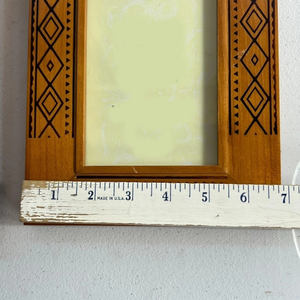 Marco de Fotos de Madera Sólida Hecho a Mano de Primera Calidad, Elegante Exhibición de Sobremesa para Hogar, Oficina, Sala de Estar, Decoración Clásica Moderna Rústica Premium - Product Image 4