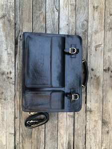 กระเป๋าหนังผู้ชายสั่งทำพิเศษ คุณภาพสูง ดีไซน์โดดเด่น ขายดี ราคาสมเหตุสมผล น้ำหนักเบา - Product Image 4