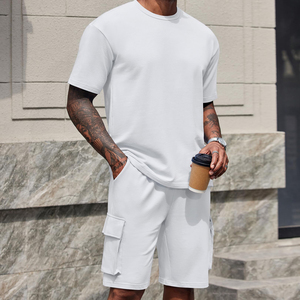 Ensembles d'été pour hommes : T-shirts à manches courtes et shorts de jogging à jambes larges – Tenues décontractées respirantes deux pièces pour homme - Product Image 2