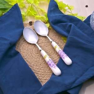 Juego de 2 cucharas de cerámica con mango de lavanda para cena, postre, sopa y té, de estilo moderno, para uso comercial en hoteles - Product Image 1