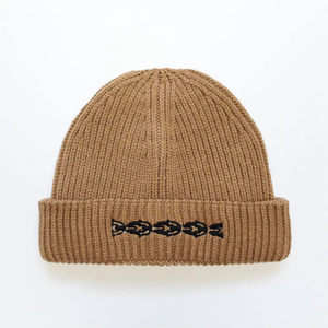 Gorro Urbano Sólido con Logotipo Personalizado, Unisex, Estilo Casual, 100% Acrílico, Tejido a Mano, para Marcas de Moda, Colecciones de Invierno - Product Image 6