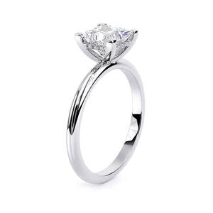 Bague de fiançailles solitaire en or blanc 10K plaqué rhodium avec diamant de laboratoire taille princesse certifié IGI et halo caché, pour mariage - Product Image 6