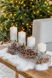 Support de bougie en métal argenté Glow Archieve, porte-bougie à 4 piliers, résistant à la chaleur, décoration de Noël pour la maison - Product Image 2