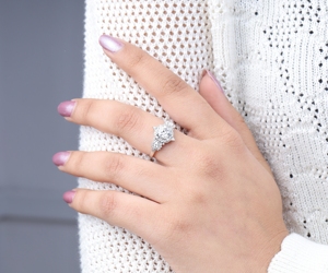Bague de fiançailles en diamant de laboratoire couleur fantaisie, or massif 14 carats, sertissage clos, diamant marron taille coussin cultivé en laboratoire IGI, gravé à la main, unique - Product Image 3