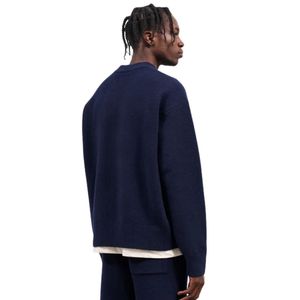 Pull en tricot bleu marine, coton doux de qualité supérieure, design ajusté confortable pour une tenue décontractée et élégante toute la journée - Product Image 5