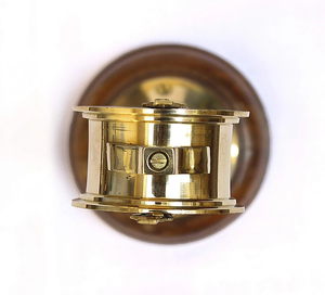 Controlador de Velocidad de Latón Antiguo Hecho a Mano con Base de Madera, Pieza Coleccionable Marina - Product Image 2