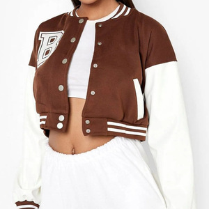 Chaqueta Varsity Corta Personalizada para Mujer, con Mangas de Satén, Bordado Chenille, Estilo Letterman, Chaqueta Bomber de Béisbol - Product Image 1