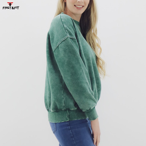 Achetez en gros un sweat-shirt à col rond surdimensionné pour femmes, 100% coton, avec logo personnalisé sur le devant - Product Image 4